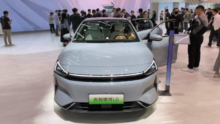 Geely Luncurkan G-Pilot untuk Saingi Teknologi yang Ada di BYD