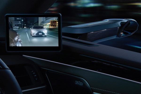 Smart Mirror Otomotif, Cermin Digital yang Memperluas Pandangan dan Keamanan Berkendara