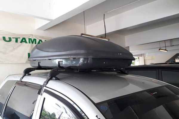 Bahaya dan Solusi Lepas Roof Rack Kosong pada Kendaraan